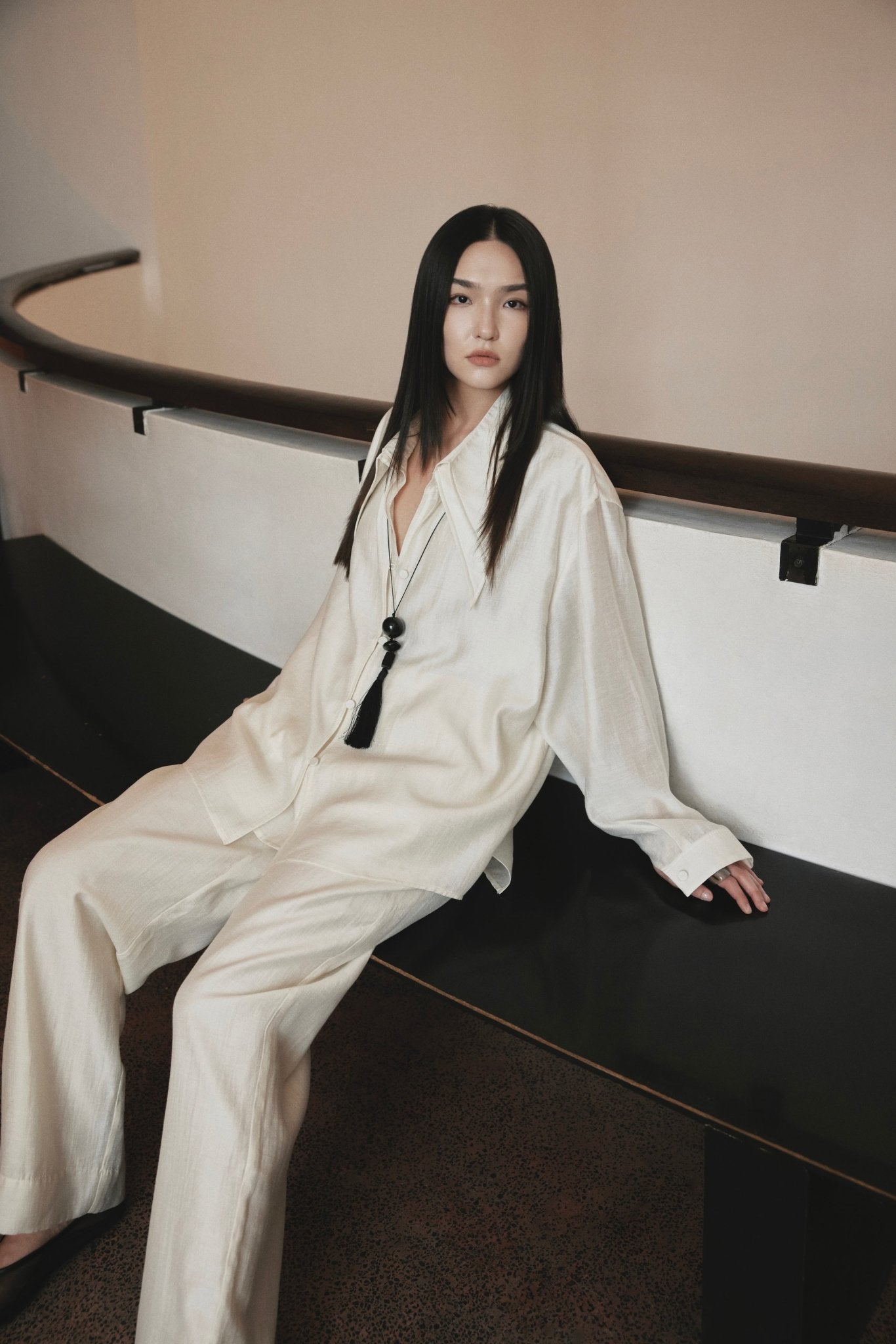 Double Collar Shirt x Linen Straight Trousers - Jadeiteth