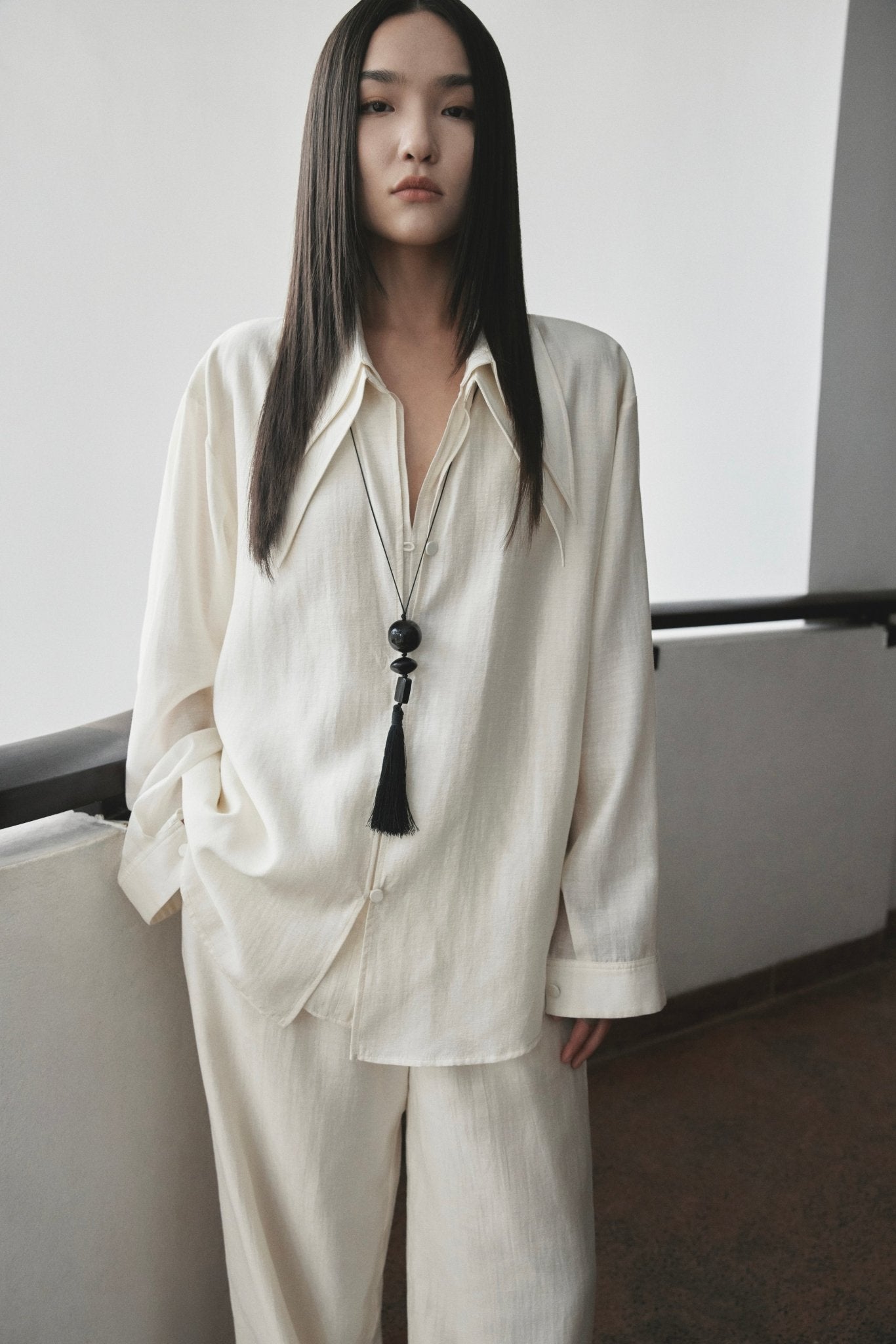 Double Collar Shirt x Linen Straight Trousers - Jadeiteth