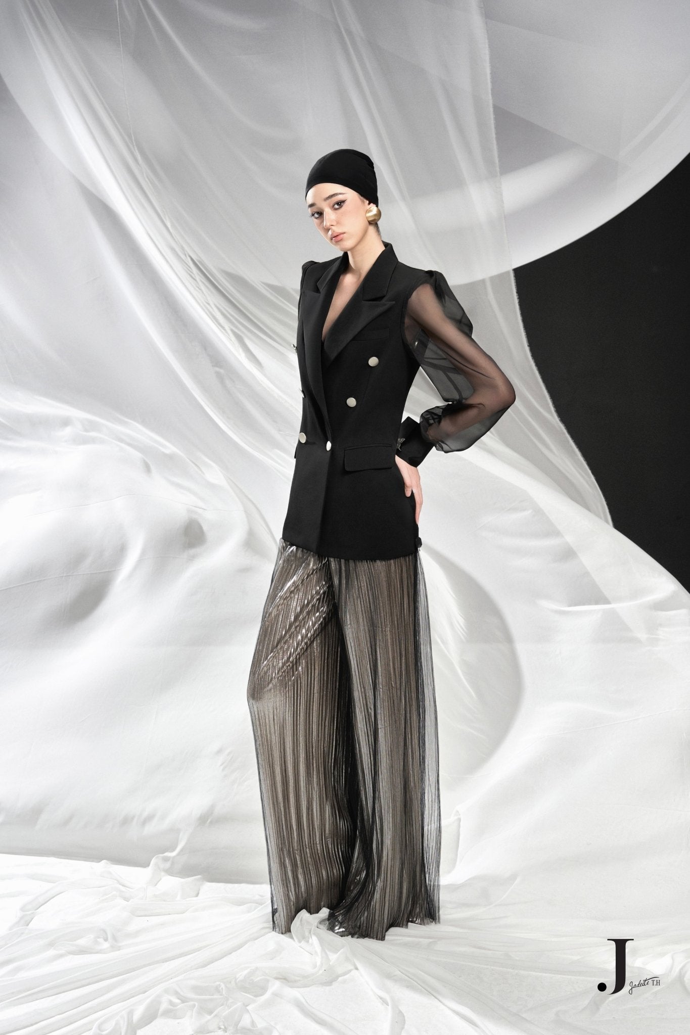 Yin-yang B Vest x Double Xepi Silver Pants - Jadeiteth