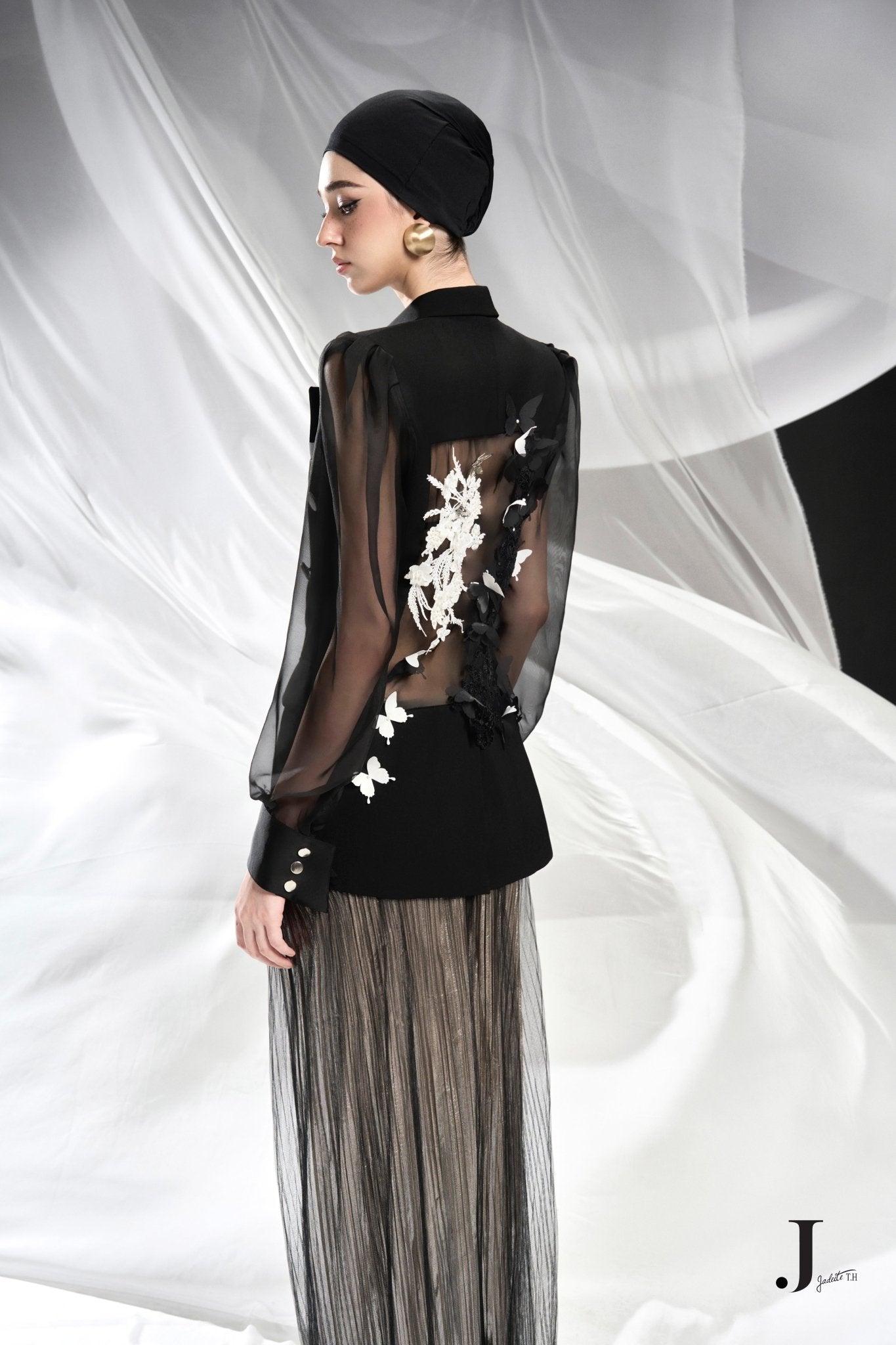 Yin-yang B Vest x Double Xepi Silver Pants - Jadeiteth
